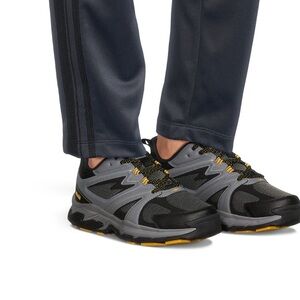 AVIS Talus Walking Shoes W 10.5 men NWOB